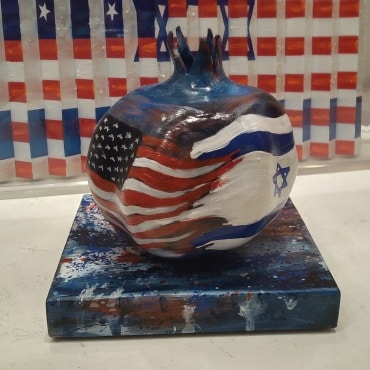 Eli-Cohen-Pomegranate-Flags-acryl-on-ceramic-15-x-15-x-17-cm